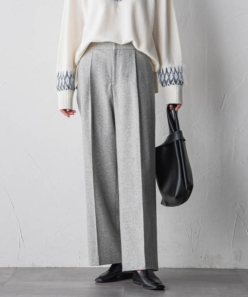 la.f…（ラエフ）の「ウールラメシャンブレーパンツ（その他パンツ・レディース・ライトグレー/キャメル・9号/11号/7号）」の2枚目の写真
