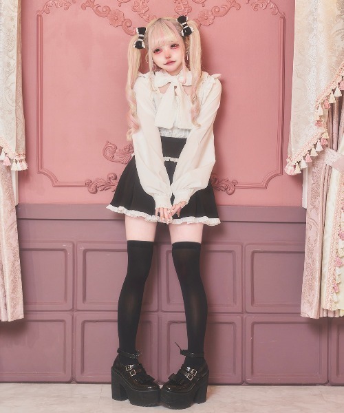 nyanMe(ニャンミー)の「ふりふりおりぼんぶらうす(シャツ/ブラウス・レディース・ブラック/ピンク/ホワイト・FREE)」の7枚目の写真