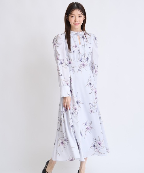 NOELA(ノエラ)の「線描きフラワーワンピース(ワンピース・レディース・ピンク/サックスブルー/ベージュ・S/M)」の2枚目の写真