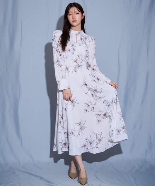 NOELA(ノエラ)の「線描きフラワーワンピース(ワンピース・レディース・ピンク/サックスブルー/ベージュ・S/M)」の16枚目の写真