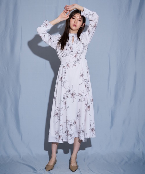 NOELA(ノエラ)の「線描きフラワーワンピース(ワンピース・レディース・ピンク/サックスブルー/ベージュ・S/M)」の15枚目の写真