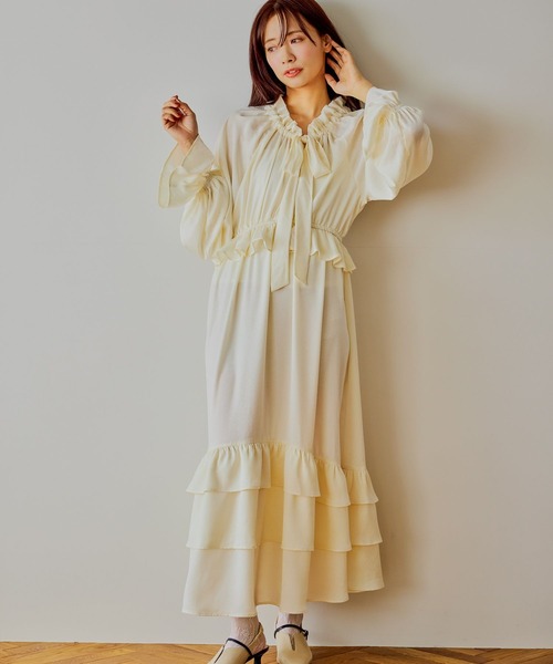 mysty woman（ミスティウーマン）の「ボウタイティアードワンピース 643218（ワンピース・レディース・イエロー/アイボリー/ブラック・FREE）」の2枚目の写真