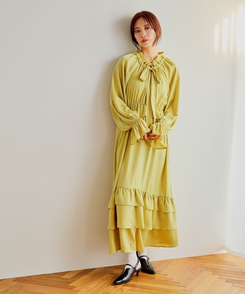 mysty woman（ミスティウーマン）の「ボウタイティアードワンピース 643218（ワンピース・レディース・イエロー/アイボリー/ブラック・FREE）」の6枚目の写真