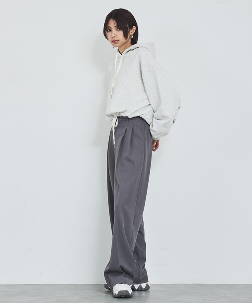 abahouse mavie（アバハウスマヴィ）の「【裏毛】スピンドルフーディー（パーカー・レディース・ライトグレー/ブラック/グレー・フリー）」の10枚目の写真