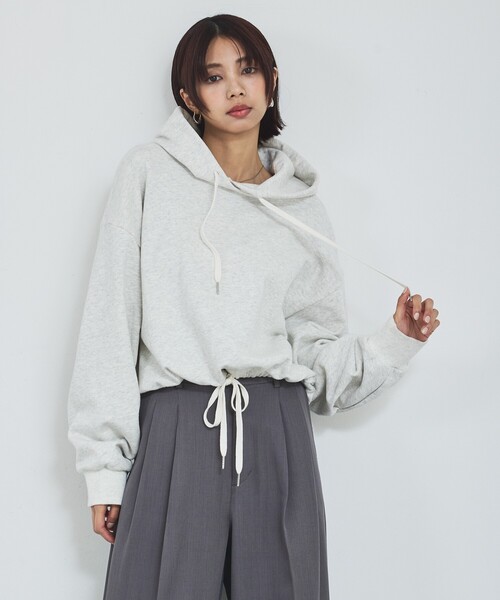 abahouse mavie（アバハウスマヴィ）の「【裏毛】スピンドルフーディー（パーカー・レディース・ライトグレー/ブラック/グレー・フリー）」の12枚目の写真