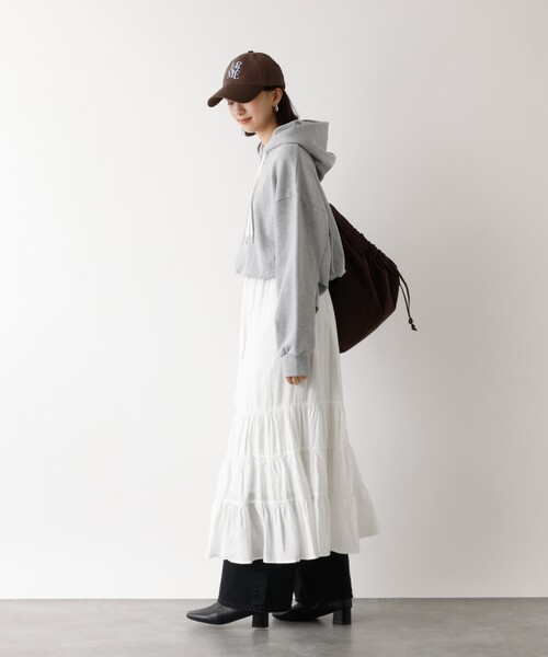 abahouse mavie（アバハウスマヴィ）の「【裏毛】スピンドルフーディー（パーカー・レディース・ライトグレー/ブラック/グレー・フリー）」の19枚目の写真