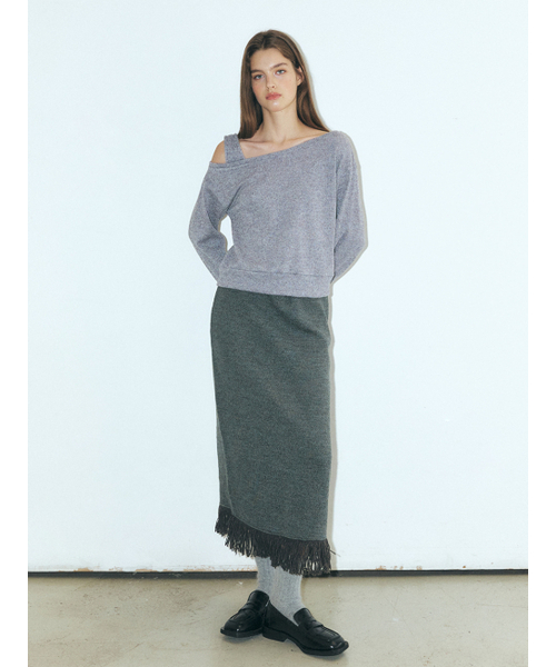 ETMON(エトモン)の「Fringe Knitted Skirt, Grey(スカート・レディース・その他・FREE)」の2枚目の写真