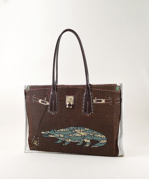 U（ユー）の「WANIMY【ワニミー】 だまし絵ジャガードトートバッグ（トートバッグ・レディース・ブラウン/オフホワイト・FREE）」の13枚目の写真