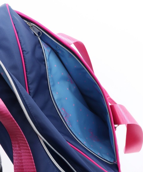 ANAP GiRL(アナップガール)の「スクールバッグ 缶バッジ3個付(ショルダーバッグ・キッズ・ピンク/ネイビー・F)」の13枚目の写真