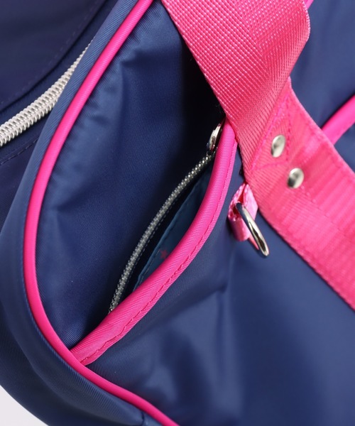 ANAP GiRL(アナップガール)の「スクールバッグ 缶バッジ3個付(ショルダーバッグ・キッズ・ピンク/ネイビー・F)」の16枚目の写真