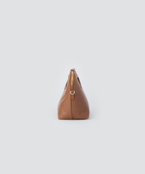 PELLICO（ペリーコ）の「ANELLI MINI バッグ CAMEL（ショルダーバッグ・レディース・キャメル・FREE）」の2枚目の写真