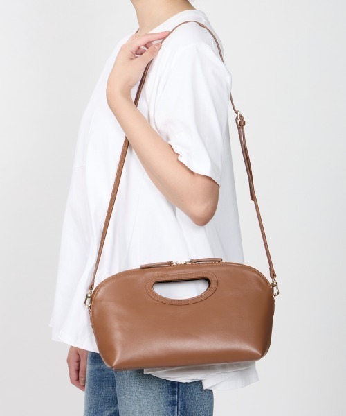 PELLICO（ペリーコ）の「ANELLI MINI バッグ CAMEL（ショルダーバッグ・レディース・キャメル・FREE）」の5枚目の写真