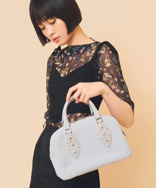 Casselini（キャセリーニ）の「Casselini(キャセリーニ)スタッズハンドバッグ（ハンドバッグ・レディース・ブラック/アイボリー/サックスブルー・FREE）」の7枚目の写真