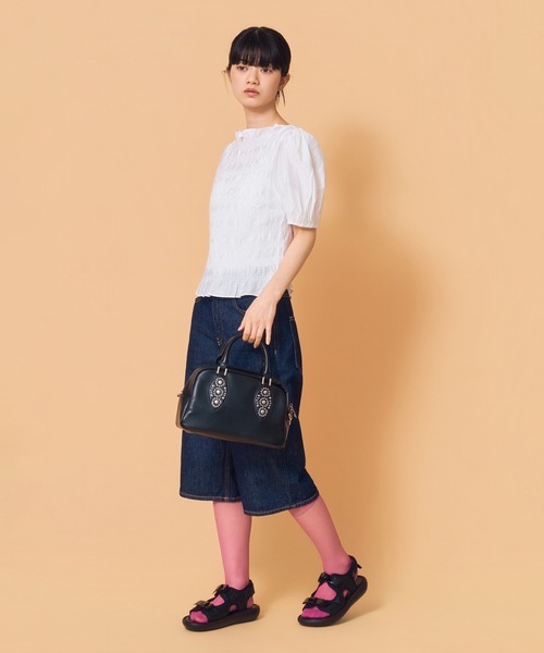 Casselini(キャセリーニ)の「Casselini(キャセリーニ)スタッズハンドバッグ(ハンドバッグ・レディース・ブラック/アイボリー/サックスブルー・FREE)」の6枚目の写真