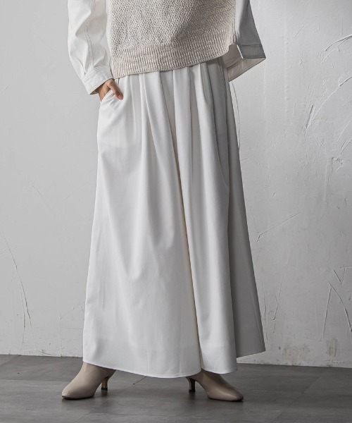 MAYSON GREY(メイソングレイ)の「シャンブレーイージーキュロットパンツ≪手洗い可能≫(その他パンツ・レディース・ホワイト/ネイビー・M)」の10枚目の写真