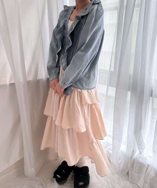 merrylatte（メリーラテ）の「フリルダンガリーシャツ【Muller Rossi】（シャツ/ブラウス・レディース・ライトブルー・FREE）」の4枚目の写真