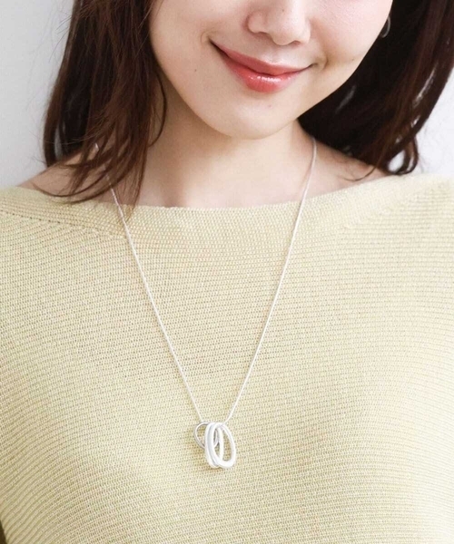 MK MICHEL KLEIN(エムケーミッシェルクラン)の「リングモチーフロングネックレス(ネックレス・レディース・ゴールド/シルバー・38)」の2枚目の写真