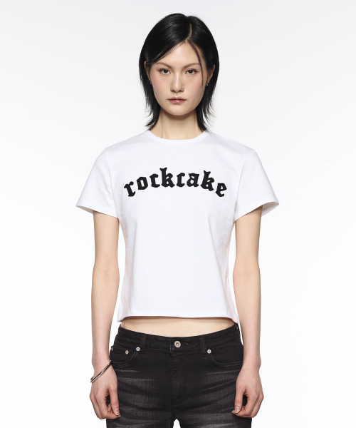ROCKCAKE(ロックケーキ)の「Small Logo Crop Top - White(Tシャツ/カットソー・レディース・その他・SMALL)」の1枚目の写真