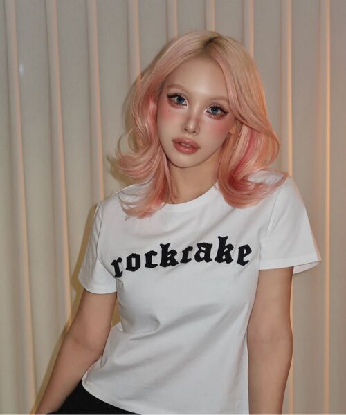ROCKCAKE(ロックケーキ)の「Small Logo Crop Top - White(Tシャツ/カットソー・レディース・その他・SMALL)」の7枚目の写真