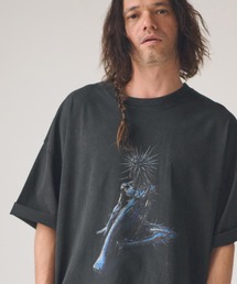 mt10340-ADAMPATEK - RED:BANSHEE SPIKE THRONE Graphic short sleeve t-shirt Tシャツ(AP2614038)