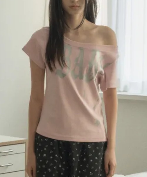 Ada.（エイダ）の「◇SETUPEXE◇ブランド直輸入正規品/ベビー ワイド ネック トップ BABY WIDE NECK TOP（Tシャツ/カットソー・レディース・ピンク/ホワイト/カモフラージュ/ブラック・FREE）」の16枚目の写真