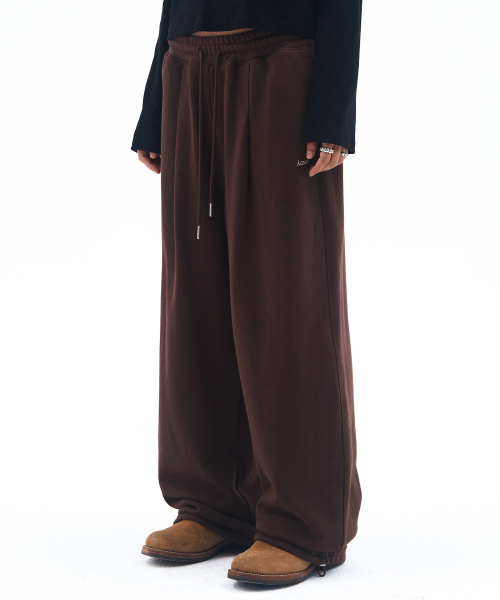 AMESWORLDWIDE(アメスワールドワイド)の「BASIC SMALL LOGO SWEAT PANTS BROWN(スウェットパンツ・レディース・その他・LARGE/MEDIUM/SMALL)」の2枚目の写真