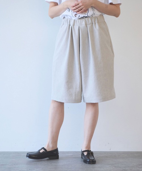 yuni（ユニ　）の「Linen Polyester gum tack half pants（その他パンツ・レディース・ブラック/アイボリー・FREE）」の19枚目の写真