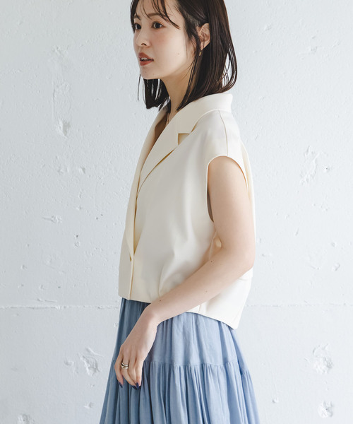 Noble(ノーブル)の「《セットアップ対応》エステルツイルショートジレブラウス(シャツ/ブラウス・レディース・ライトグレー/ホワイト/ブラウン・FREE)」の21枚目の写真