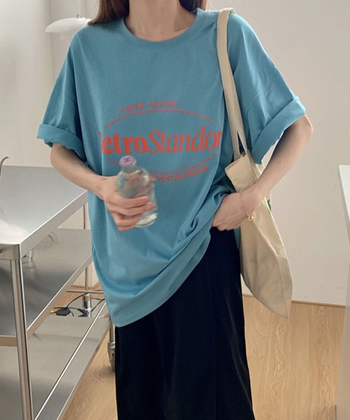 Girly Doll(ガーリードール)の「オーバーシルエットロゴTシャツ(Tシャツ/カットソー・レディース・ブルー/ライトグレー/ピンク/パープル・L/M)」の3枚目の写真