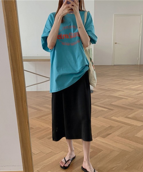 Girly Doll(ガーリードール)の「オーバーシルエットロゴTシャツ(Tシャツ/カットソー・レディース・ブルー/ライトグレー/ピンク/パープル・L/M)」の15枚目の写真