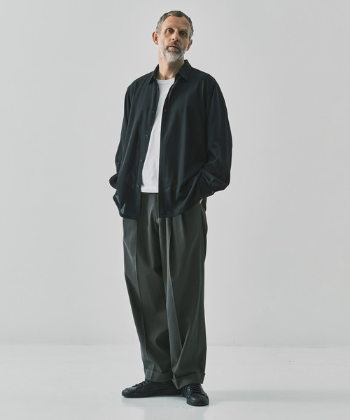 markaware（マーカウェア）の「【MARKAWARE/マーカウェア】DOUBLE PLEATED SEMI EASY TROUSERS/60/2オーガニック強燃ボイル3/2ツイル / ダブルプリーテッドセミイージートラウザーズ（スラックス・メンズ・ブラック/ダークグレー・1/2/3）」の11枚目の写真