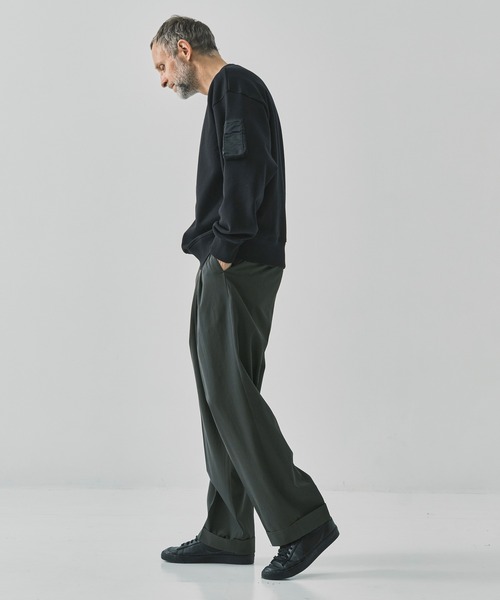 markaware（マーカウェア）の「【MARKAWARE/マーカウェア】DOUBLE PLEATED SEMI EASY TROUSERS/60/2オーガニック強燃ボイル3/2ツイル / ダブルプリーテッドセミイージートラウザーズ（スラックス・メンズ・ブラック/ダークグレー・1/2/3）」の14枚目の写真