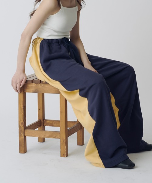 Lui's(ルイス)の「【WEB限定】配色スウェットワイドパンツ(その他パンツ・メンズ・ネイビー/オフホワイト・S/M)」の2枚目の写真