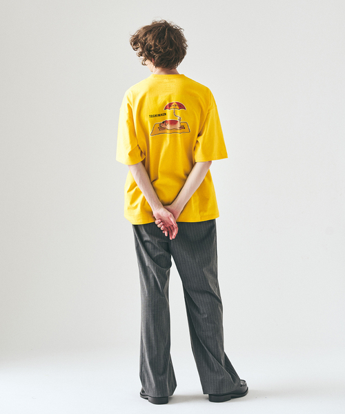 417 EDIFICE(フォーワンセブンエディフィス)の「SAVIGNAC×417 グラフィックTシャツ(Tシャツ/カットソー・メンズ・オートミール/イエロー/グリーン/ホワイト系その他/ホワイト/アイボリー/ブラック/ブラック系その他・LARGE/MEDIUM/SMALL)」の16枚目の写真