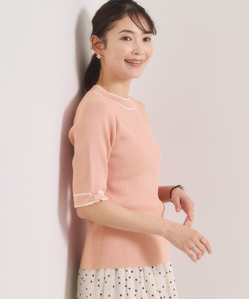 ITS'DEMO（イッツデモ）の「【手洗い可】袖口リボンニット（ニット/セーター・レディース・パープル/ブラック/アイボリー/ベビーピンク・00）」の4枚目の写真