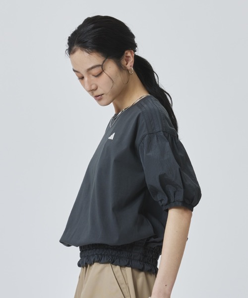 adidas（アディダス）の「【別注】アディダス adidas W BALLOON SS TEE AP 限定コラボ（Tシャツ/カットソー・レディース・オフホワイト/ダークグレー・S/M/L/XL）」の6枚目の写真