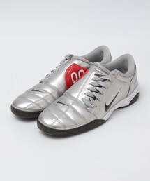 NIKE: TOTAL 90