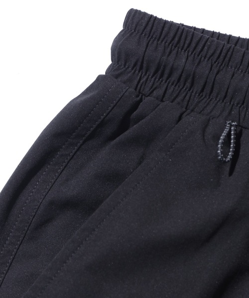 NEW ERA（ニューエラ）の「XLARGE×NEW ERA PERFORMANCE UTILITY SHORTS（その他パンツ・メンズ・ブラック・XL/L/M/S）」の6枚目の写真