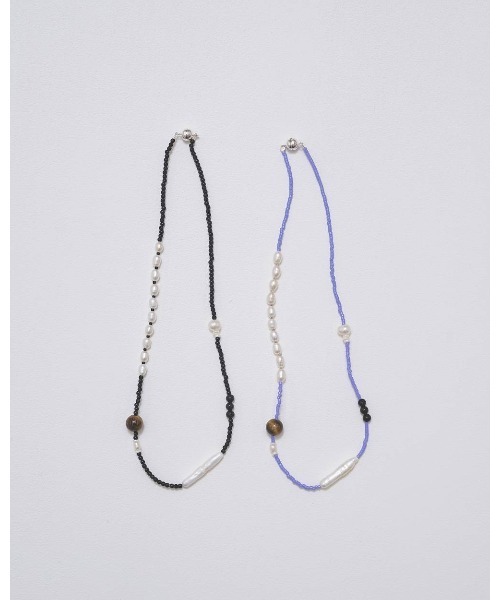 TODAYFUL(トゥデイフル)の「Asymmetry Mix Choker 12610906(ネックレス・メンズ・ブラック/ブルー・FREE)」の3枚目の写真