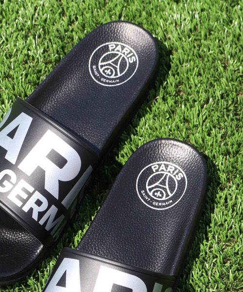 PARIS SAINT-GERMAIN(パリサンジェルマン)の「【Paris Saint-Germain/パリサンジェルマン】メタリックロゴ シャワーサンダル/リカバリーサンダル(サンダル・メンズ・ブラック系2/ブラック系1・26cm/27cm/28cm)」の8枚目の写真