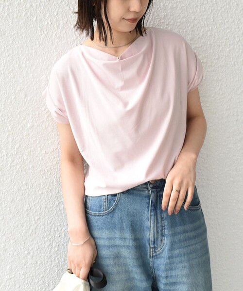SHIPS Colors(シップス カラーズ)の「SHIPS Colors:〈接触冷感・手洗い可能〉クールタッチ ドレープ TEE◇(Tシャツ/カットソー・レディース・オフホワイト/ピンク/ブラウン/ブラック・ONE SIZE)」の7枚目の写真
