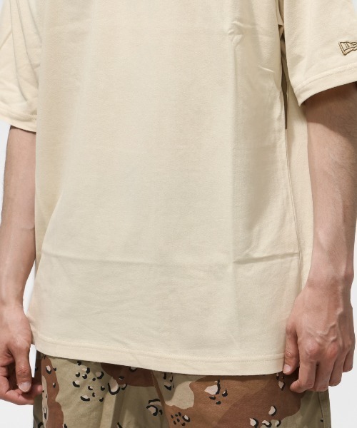 NEW ERA(ニューエラ)の「ニューエラ SS OS CT TEE ZOOM UP LOGO CREAM 261(Tシャツ/カットソー・メンズ・クリーム・S/M/L/LL/3L)」の4枚目の写真