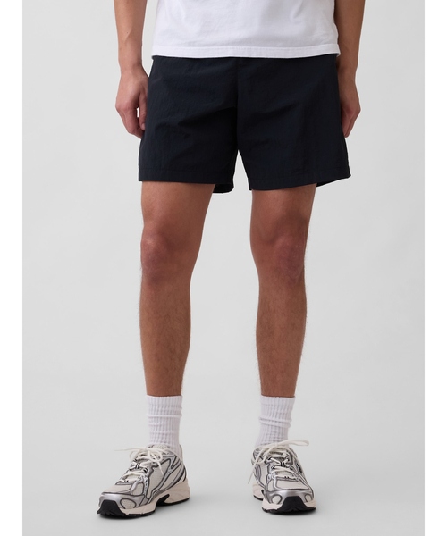 GAP(ギャップ)の「7.5インチ ハイブリッド ショートパンツ(その他パンツ・メンズ・ブラック/グリーン・L/S/XS/XL/M)」の11枚目の写真