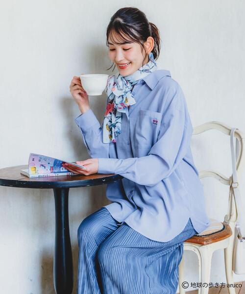 ITS'DEMO(イッツデモ)の「【aruco×ITS’DEMO】刺繍シャツ(シャツ/ブラウス・レディース・オレンジ系/サックスブルー/オフホワイト・00)」の5枚目の写真