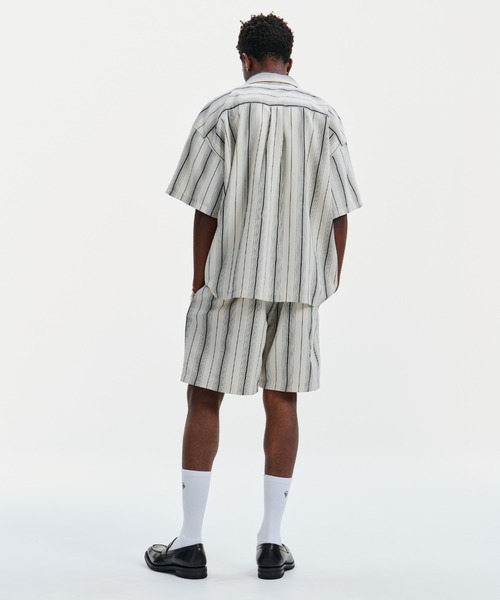 COOTIE PRODUCTIONS（クーティープロダクションズ）の「Dobby Chain Stripe S/S Cavana Shirt（シャツ/ブラウス・メンズ・アイボリー/ブラック・LARGE/X-LARGE/MEDIUM/SMALL）」の5枚目の写真