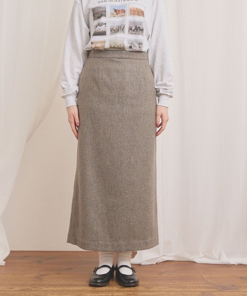 fig London(フィグロンドン)の「WOOL TWEED skirt(スカート・レディース・チャコールグレー/グレー・1/0)」の19枚目の写真