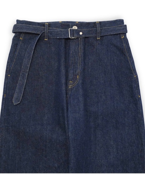 yoko sakamoto(ヨーコサカモト)の「【YOKO SAKAMOTO】 BELTED TROUSERS(デニムパンツ・メンズ・インディゴブルー/ブラック・MEDIUM/LARGE/X-LARGE/SMALL)」の6枚目の写真