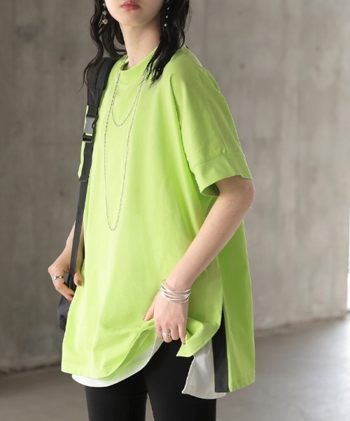 HUG.U(ハグユー)の「サイドスリット配色 綿100%ボックスTシャツ(Tシャツ/カットソー・レディース・グリーン/ホワイト×ブラック/ライトグレー系/ブラック・FREE)」の17枚目の写真