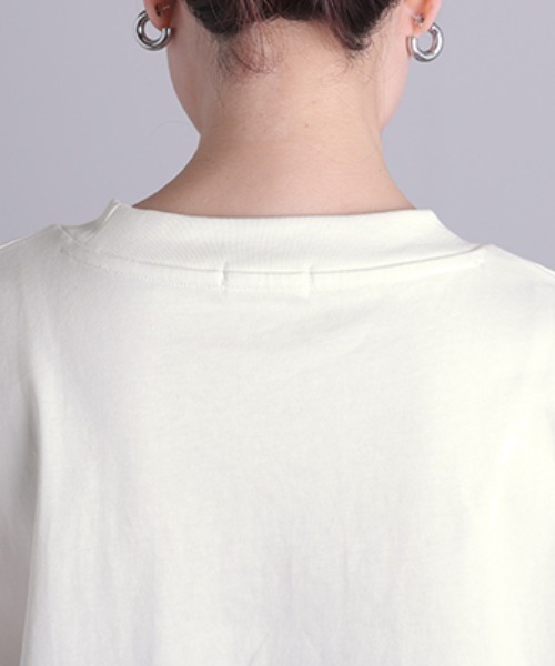 HUG.U(ハグユー)の「サイドスリット配色 綿100%ボックスTシャツ(Tシャツ/カットソー・レディース・グリーン/ホワイト×ブラック/ライトグレー系/ブラック・FREE)」の8枚目の写真