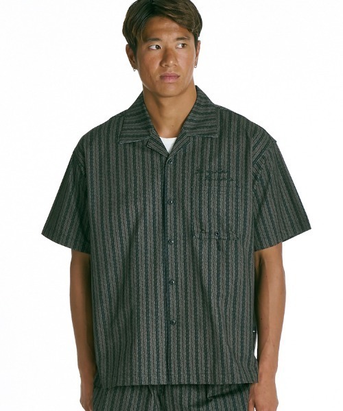 Quiksilver(クイックシルバー)の「クイックシルバー QUIKSILVER SIGN OPEN SHIRT(シャツ/ブラウス・メンズ・ブラウン/チャコールグレー/ブラック・M/L/LL)」の3枚目の写真